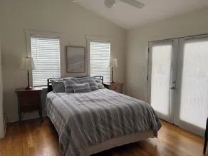 Livingston's Fabulous Beachhouse - Image 4