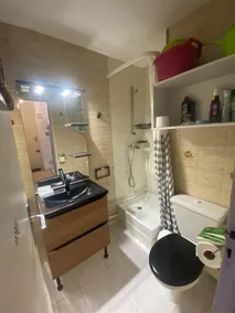 T2 ground floor apartment with terrace - Image 3