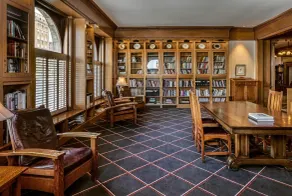 Alta Club - Image 4