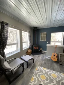 Creeker’s Loft-peaceful forest retreat - Image 4