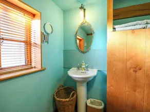 The Old Cow Shed - Image 3