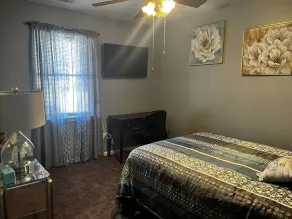Home away from home - Image 5