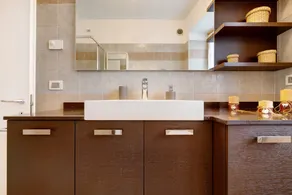 Apartamento 'Das Rote Haus' con vistas a la montaña, balcón y Wi-Fi - Image 3