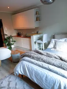 Charming studio in a great location - Image 3