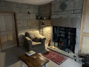 MEG'S DEN, pet friendly, character holiday cottage in Hebden Bridge - Image 2