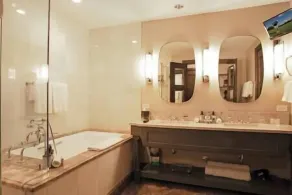 Top Floor 4BR Arrabelle Sleeps 10 Resort Amenities - Image 3