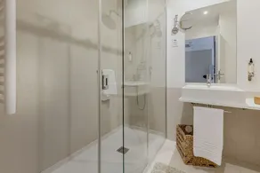 CASAS DO PORTO - Classic One-Bedroom Apartment - Image 4