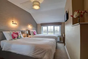 3 Bed in Lynton oc-keepba - Image 4