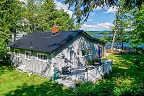 Absolutely Adorable Lake Winnipesaukee Cottage AUGUST WEEKS SPECIAL RATES - Image 5
