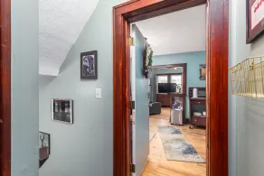 Tremont  1BR  Pet Friendly, Private w/dedicated workspace and soaking tub! - Image 2