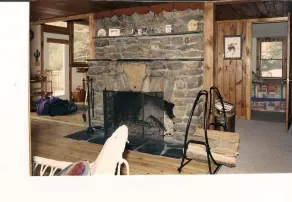 Storybook Cottage, Superior Lakeside Location - Four Season Fun - Come vacation! - Image 3