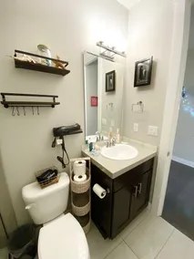 One bedroom with private bath in a quite neighborhood/shared home with owners. - Image 4