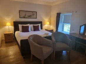 Auchendennan Farm Cottage - sleeps 6 guests  in 3 bedrooms - Image 2