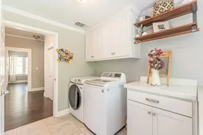 Luxury 5BR Retreat with Private Pool - Image 2