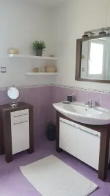 Casa quotata ***, tranquilla, vicino al porto, negozi e spiagge - Image 2