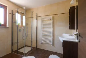 Villa Sara four-bedroom villa with a swimming pool - Image 4