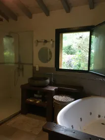 Maison en Pleine Nature Proche Océan - Jacuzzi 5 Places - Image 2