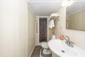 Oceanfront 1 Bedroom-Downstairs Apartment - Image 4