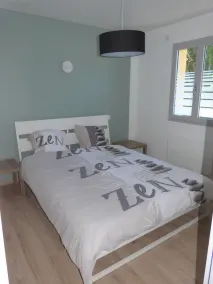 Lumineuse maison neuve, cosy,67m², 2 Chambres/6 couchages 1km Lac, 200m du bourg. Vue paisible, sur la nature - Image 4