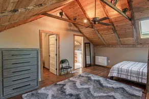Seaside Serenity: 2B 1B, Patio,Near Beach - Image 5