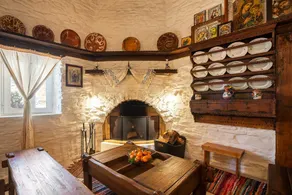 Holiday Home 'Mannas House' with Sea View, Wi-Fi and Air Conditioning - Image 3