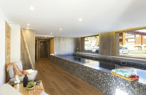 Bis 100m skipiste, 3te Etage, blick berg, schwimmbad, sauna, hammam, balkon, parkmöglichkeiten - Image 2