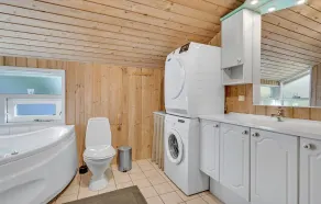 Cozy Home In Hadsund With Sauna - Image 4