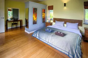 Tropical Paradise Villa Sea View & Private Pool - Image 5