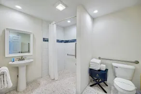Saltwater Suites - Image 3