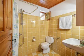 Self catered Daphnes cottage #4 with large veranda and garden near the beach. - Image 2
