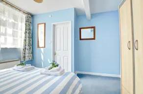 1 Bed in Lynmouth oc-riverv - Image 4