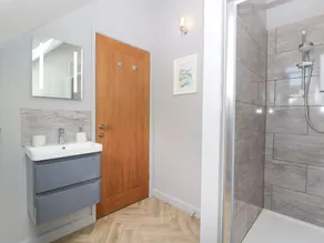 LITTLE KNAPLOCK, romantic in Combwich, Somerset - Image 4
