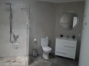 Fantastique grande villa privée de luxe avec piscine chauffée et Wi-Fi - Image 2