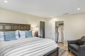 Vineyard Vista- 4 bedroom ranch-style  beautiful home *30+ Day Rental* - Image 3