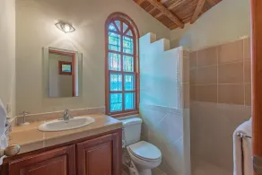 CASA RIO MAR | SPACIOUS BEACH RETREAT IN PLAYA PELADA, Pelada Cottage - Image 2