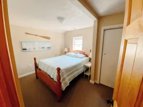 Perfect Lakefront Family Get-A-Way/ Private Dock/ Firepit / Sandy Beach - Image 3