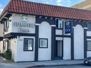 Sunrise Inn - Image 4
