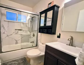 Charming 4B/2B near Cambrian - Work or vacation ready! - Image 2