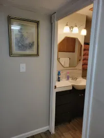 Bright Cozy 2br-1ba Guesthouse - Image 3