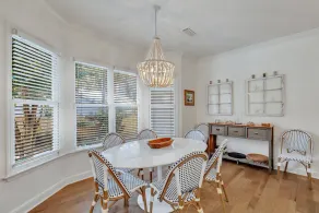 Great Quiet Neighborhood Location | Bike to Beach and Close to Shopping & Restaurants - Image 4