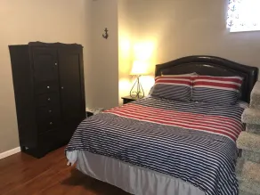 2BR • 1BA • 5 sovplatser - Image 2