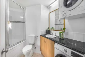 11 Mooloolaba Esplanade - Image 4