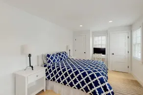 Spacious 3 bed 3 bath home with optional Jeep rental - Image 4