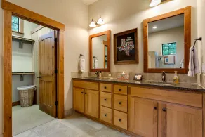 Scenic Luxury Home - Hollows Resort & Marina, Lake Travis, 4 Pools - Image 4
