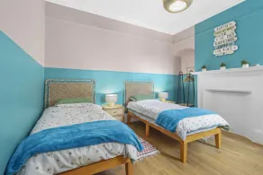 A Lovely, Luxury flat close to attractions and beach - Image 2