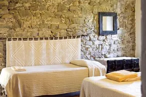 3 bedroom villa (8 sleeps) with private pool in Garfagnana - Image 2
