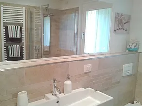 Trieste (Barcola) - Appartamento in villa con giardino privato a 300 mt dal mare - Image 2