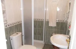 Takvåning med terrass på 40 m2 - 50 meter från stranden - Image 3