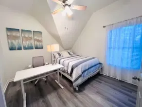 4 BR home quiet and peaceful - Image 5