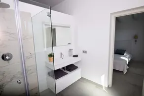 Great villa with pool and sea views, for 8 people. FREE WIFI - Image 5